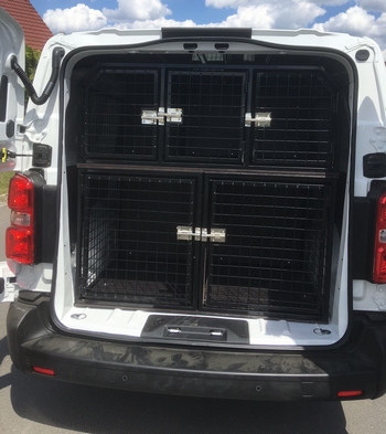 Prémiová psí klec pro interiérové použití